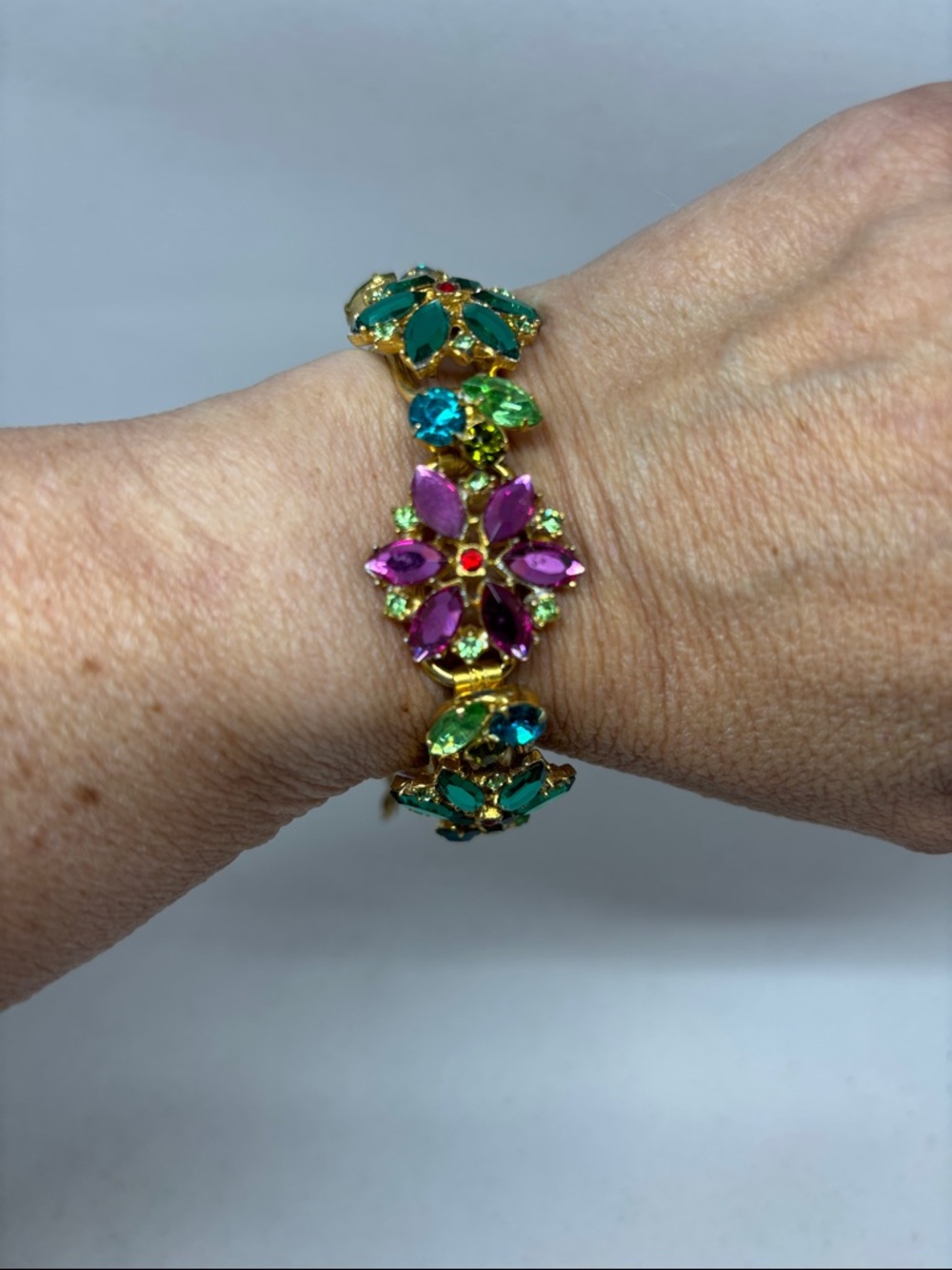 Gorgeous vintage D&E Juliana bracelet - Picture 8 of 16